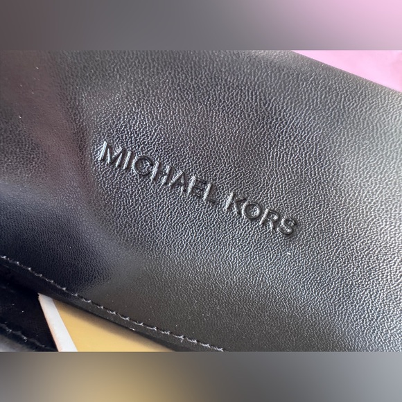 Michael Kors Carson Leopard Calf Hair Crossbody Clutch – Wallet on Chain NWT - Picture 14 of 16